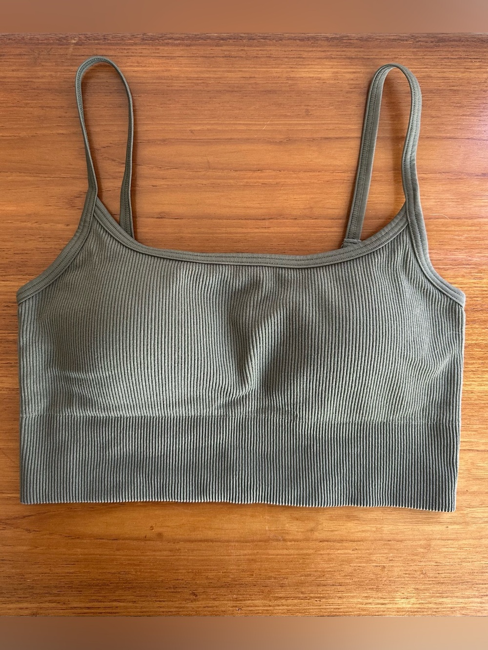 UNIQLO | NWOT | OLIVE GREEN BRALETTE | SIZE SMALL RIBBED CROP TOP